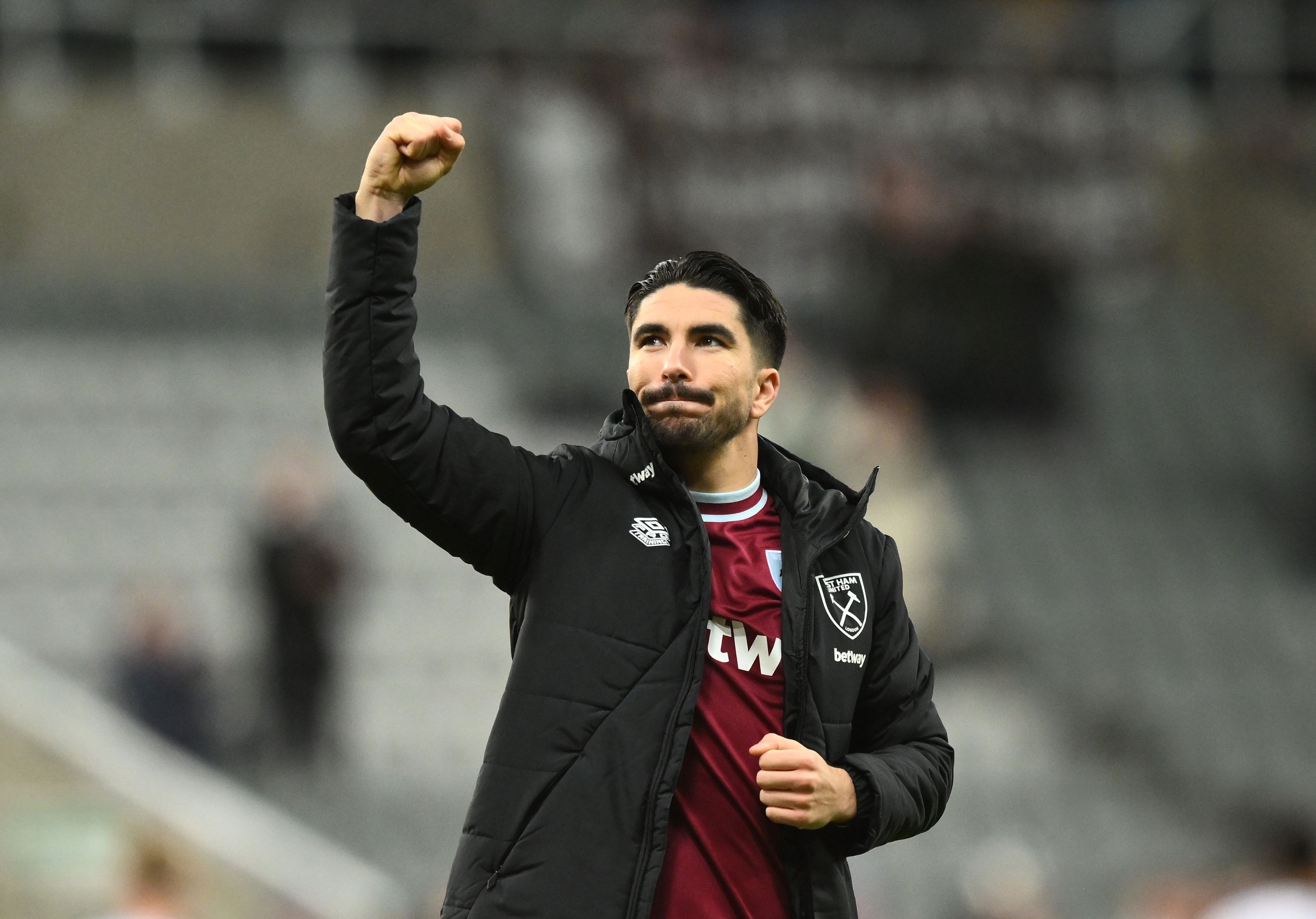 荷媒：阿贾克斯有意索莱尔，与巴黎商谈租借+强制买断方案